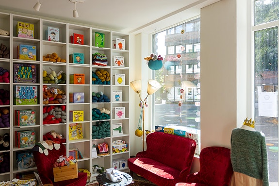 Bilde fra Figenschou forlags lokaler på Tøyen, forlaget holder nå til på Rodeløkka nær Carl Berners plass.