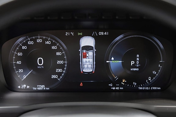 Volvo XC90 19 of 30