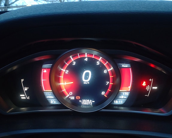 Volvo V40 5 of 5