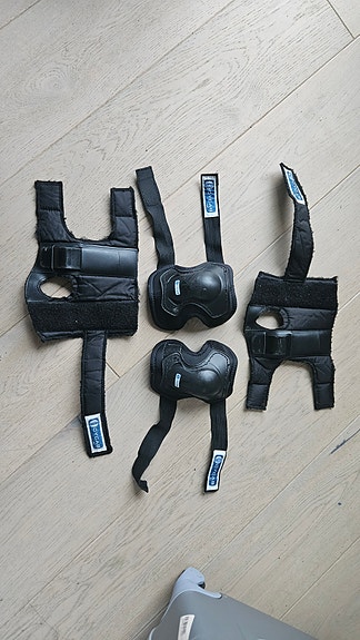 Product image 2 of 9