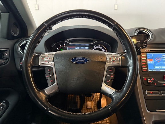 Ford Mondeo 8 of 19