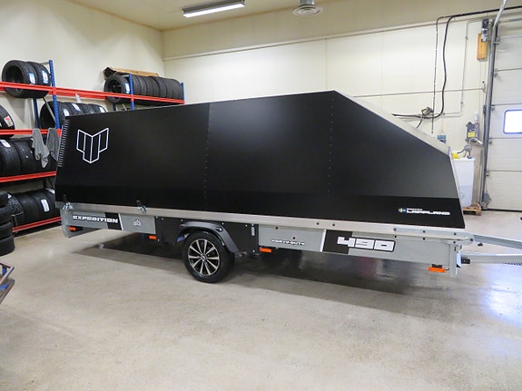 Polaris 490 EXI 2 of 5