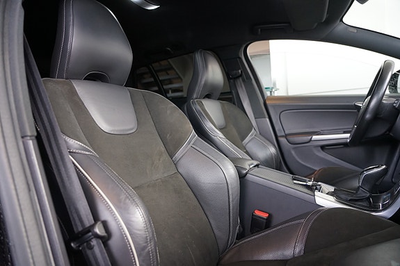Volvo V60 9 of 14