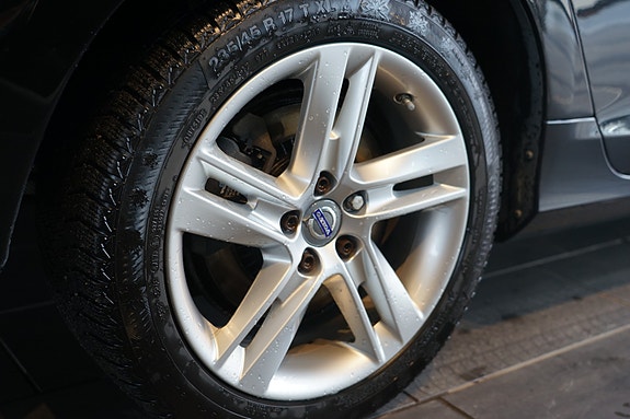 Volvo V60 14 of 14