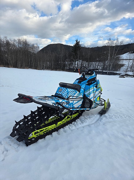 Polaris 850 RMK Khaos Slash 146 7 of 17