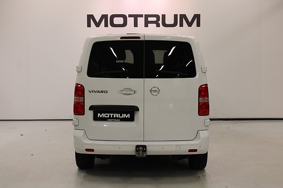 Opel Vivaro 4 of 5