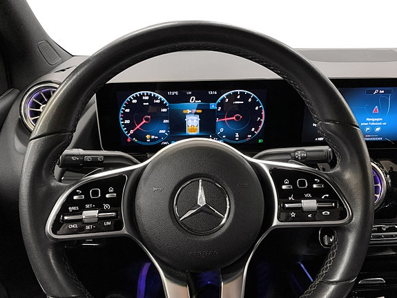Mercedes-Benz B180 10 of 14