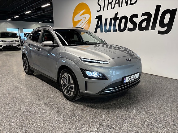 Hyundai Kona 2 of 5