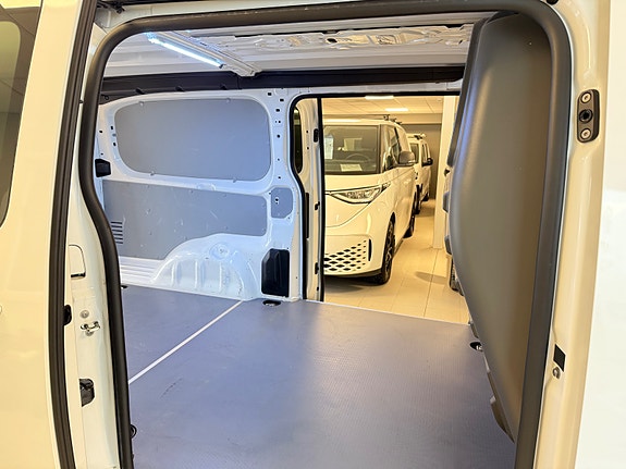 Citroen E-Jumpy 27 of 27