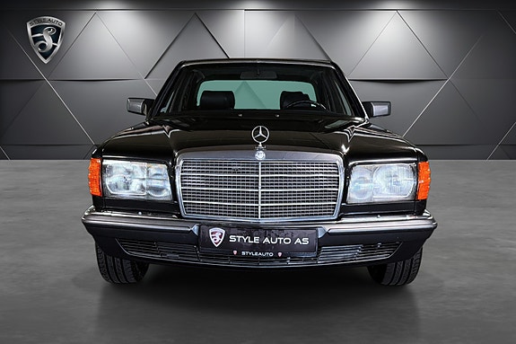 Mercedes-Benz S-Klasse 2 of 22