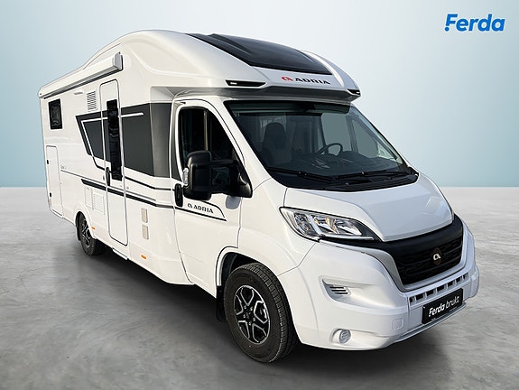 Adria CORAL Axess 670SL