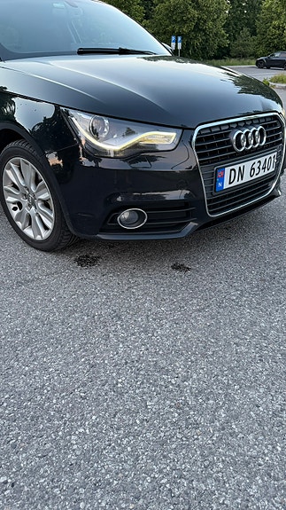 Audi A1 2 of 18