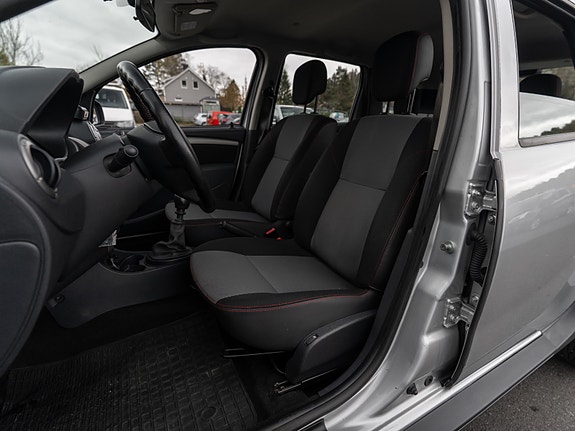 Dacia Duster 20 of 30