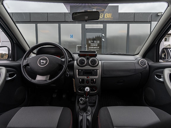Dacia Duster 23 of 30