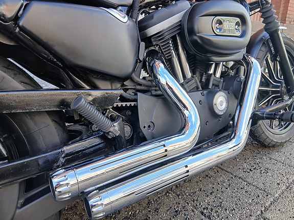 Harley-Davidson XL 883N Iron 4 of 5