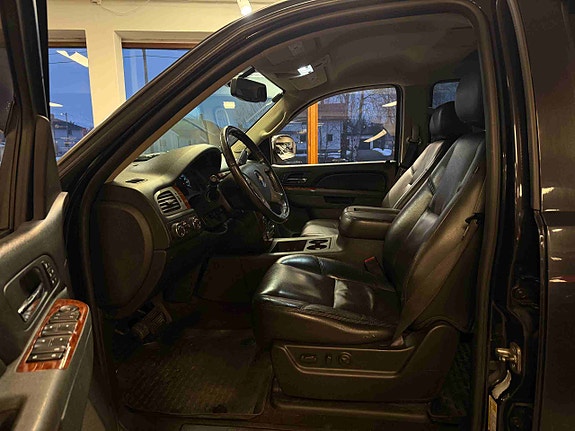 Chevrolet Tahoe 9 of 30
