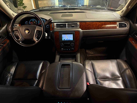 Chevrolet Tahoe 28 of 30