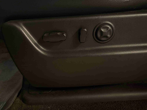 Chevrolet Tahoe 10 of 30
