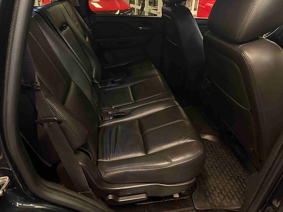 Chevrolet Tahoe 20 of 30