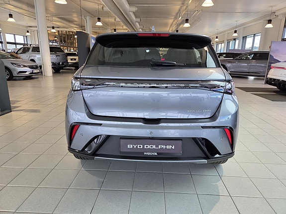 BYD Dolphin 6 of 23