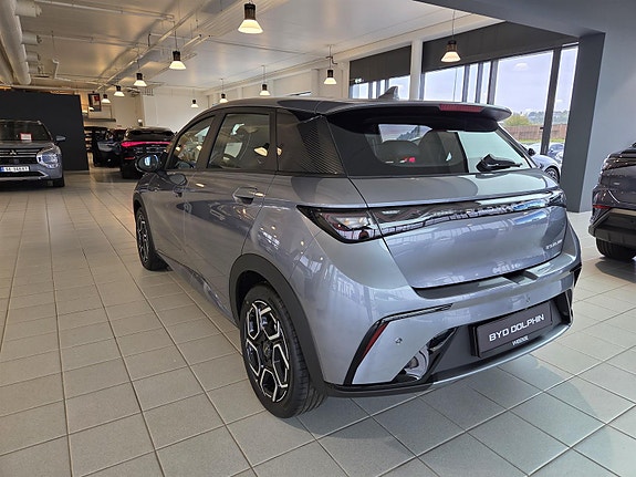 BYD Dolphin 5 of 23