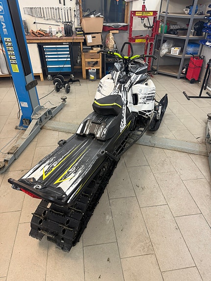 Ski-doo Freeride 850 154" 3 of 5