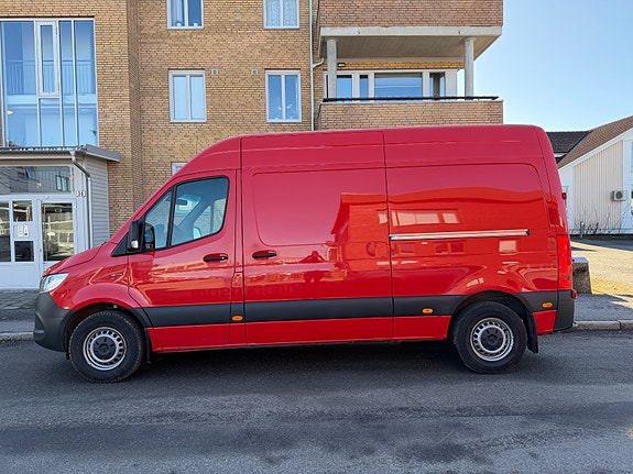 Mercedes-Benz eSprinter 312 3 of 5