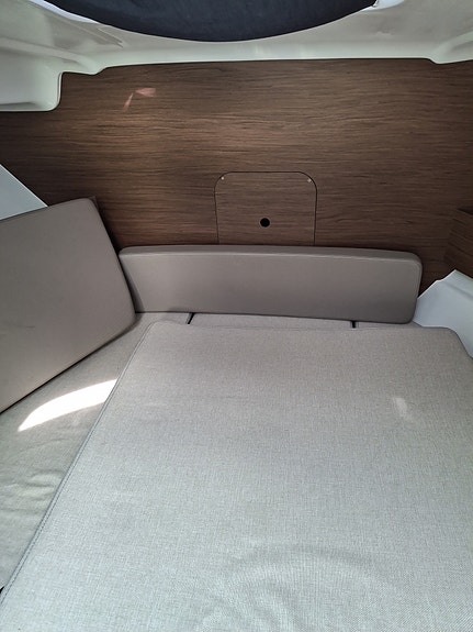 Beneteau Antares 6,8 9 of 17