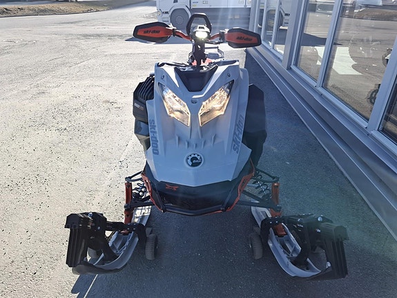 Ski-doo SUMMIT EXPERT 154'' 850 Turbo 2 of 5