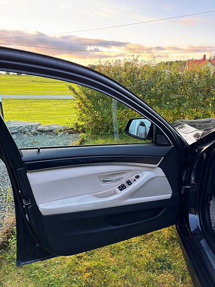 BMW 520d 9 of 26