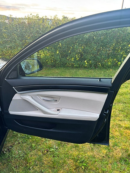 BMW 520d 16 of 26