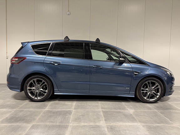 Ford S-MAX 2 of 5