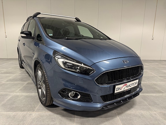 Ford S-MAX 5 of 5