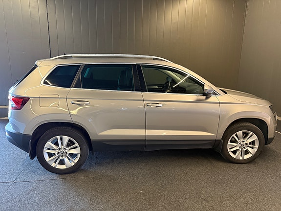 Skoda Karoq 4 of 5