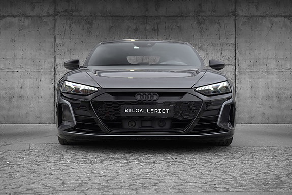 Audi e-tron GT RS 4 of 5