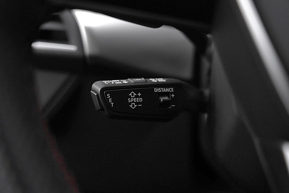 Audi e-tron GT RS 18 of 30