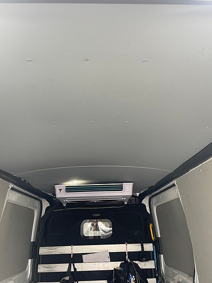 Ford Transit 18 of 18