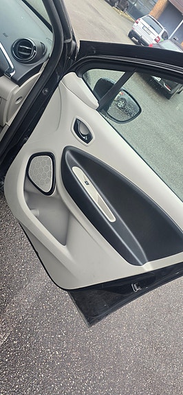 Renault Zoe 7 of 27