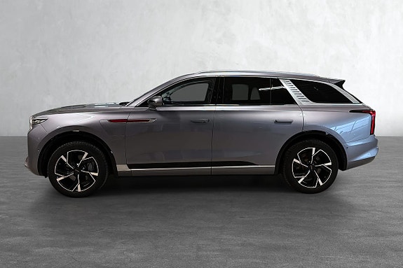 Denne fine Hongqi E-HS9 kan bli din for kun kr 5425,- pr mnd med 0,- i egenkapital. Løpetid 10 år.