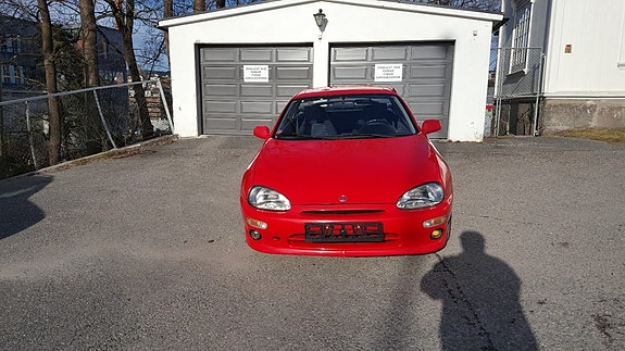 Mazda MX-3 4 of 5