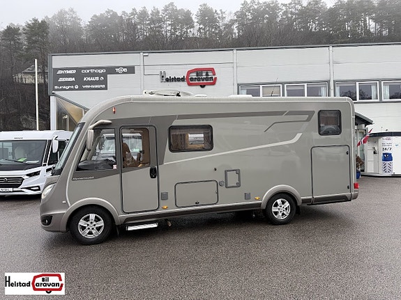 Hymer B 588 DL – 2017 | 150 HK | Senkeseng | Meget velholdt og med Telt