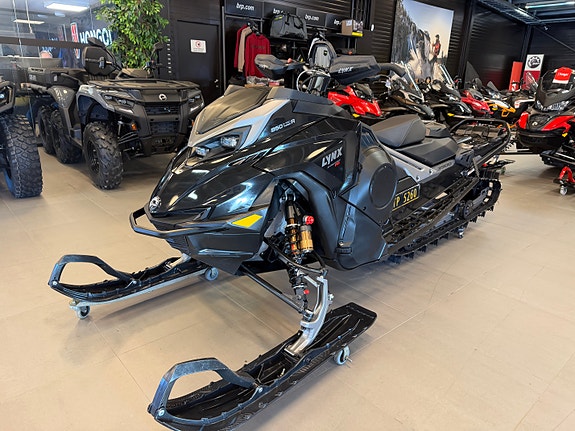 Lynx Shredder RE 3900 850 E-TEC Turbo R HUB