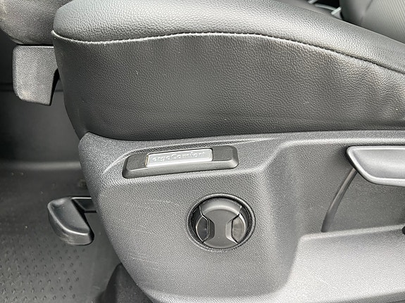 Volkswagen Caddy Maxi 20 of 30