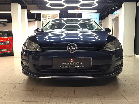 Volkswagen Golf VII 2 of 30