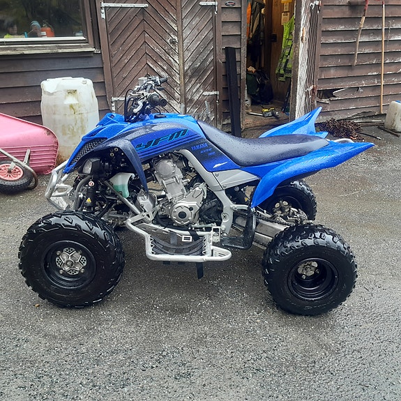 Yamaha Raptor 700 yfm rse 2 of 5