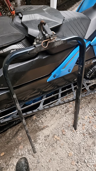 Ski-doo Summit X Expert 850 E-TEC 8 of 12
