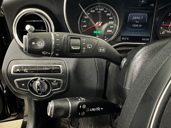 Mercedes-Benz C220 17 of 28