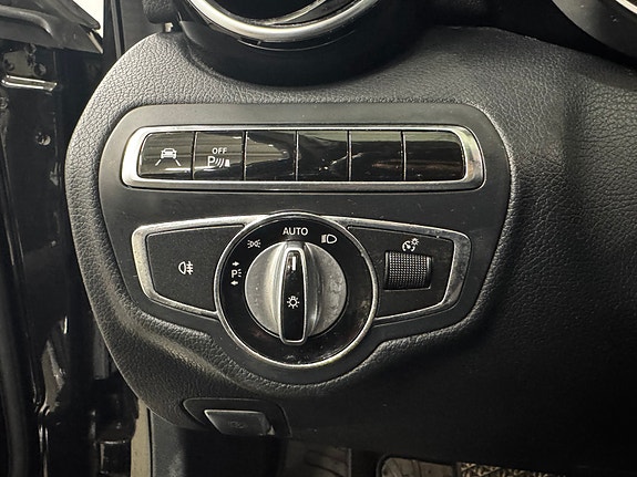 Mercedes-Benz C220 19 of 28