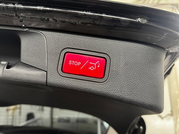 Mercedes-Benz C220 26 of 28