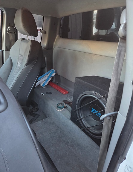 Toyota HiLux 12 of 20